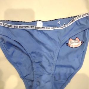 Vintage panties hot bottoms L7 new No tag